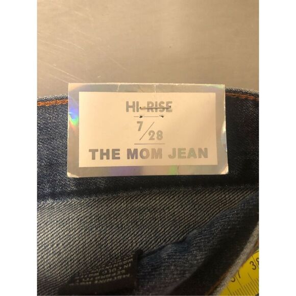 Premiere by Rue 21 Women’s Blue Ripped Styled High-Rise Mom Jeans Size 7/8 NWT - Picture 7 of 8